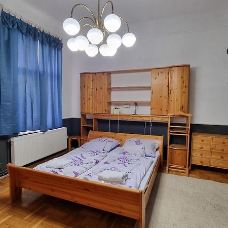 Centrum Panzio Debrecen Eksteriør bilde