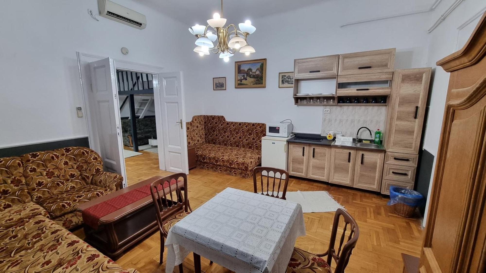 Centrum Panzio Debrecen Eksteriør bilde