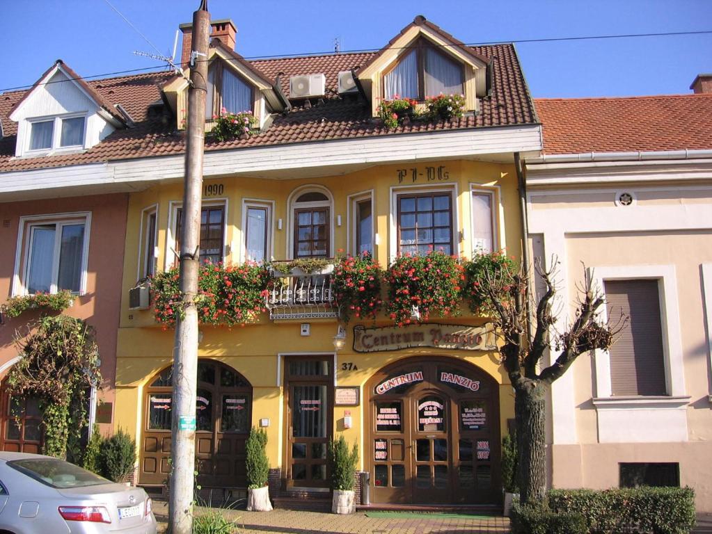 Centrum Panzio Debrecen Eksteriør bilde